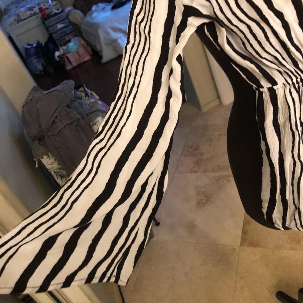 Romper - Picture 4 of 8